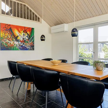 別荘 8 Person Holiday Home In Hals-By Traum *