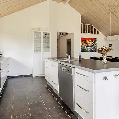8 Person Holiday Home In Hals-By Traum *