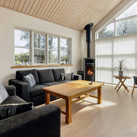 8 Person Holiday Home In Hals-By Traum Hals