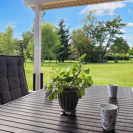 別荘 8 Person Holiday Home In Hals-By Traum *