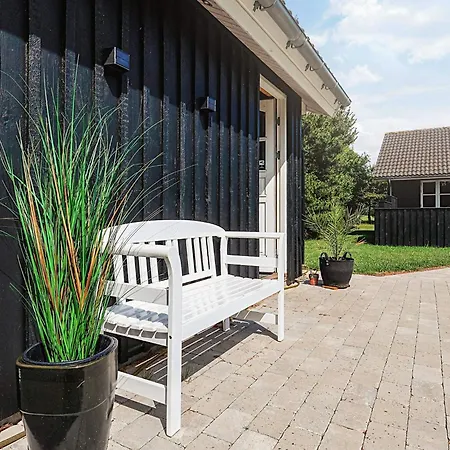 別荘 8 Person Holiday Home In Hals-By Traum